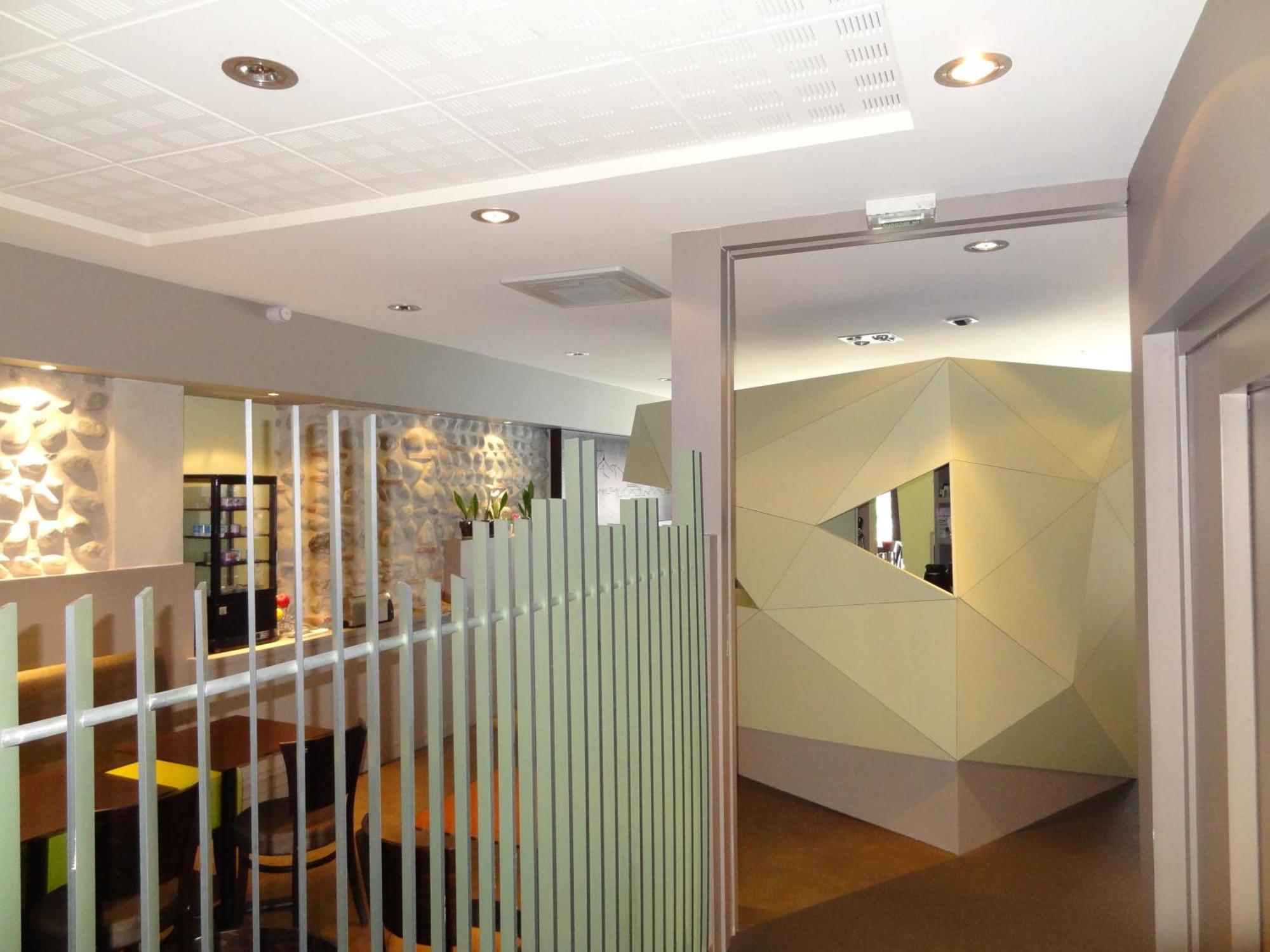 Cit'Hotel De La Marne Tarbes Ngoại thất bức ảnh