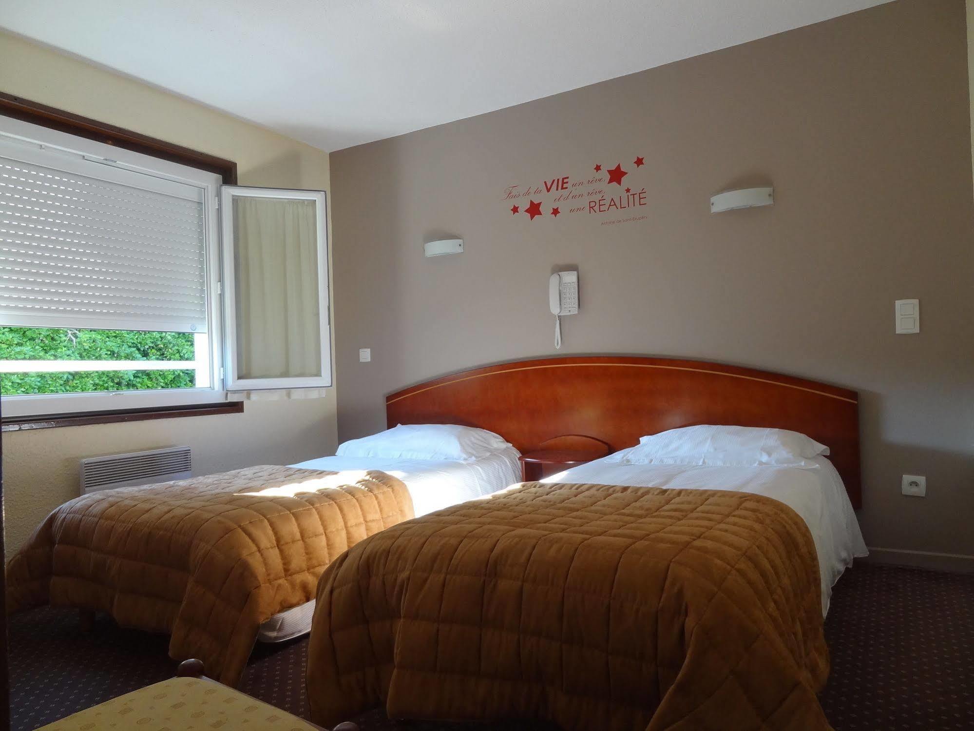 Cit'Hotel De La Marne Tarbes Ngoại thất bức ảnh